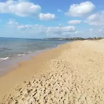 בית נופש Casa Bandiera Blu